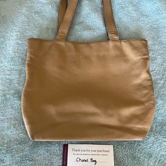 Authentic Chanel shoulder bag - Picture 1 of 11